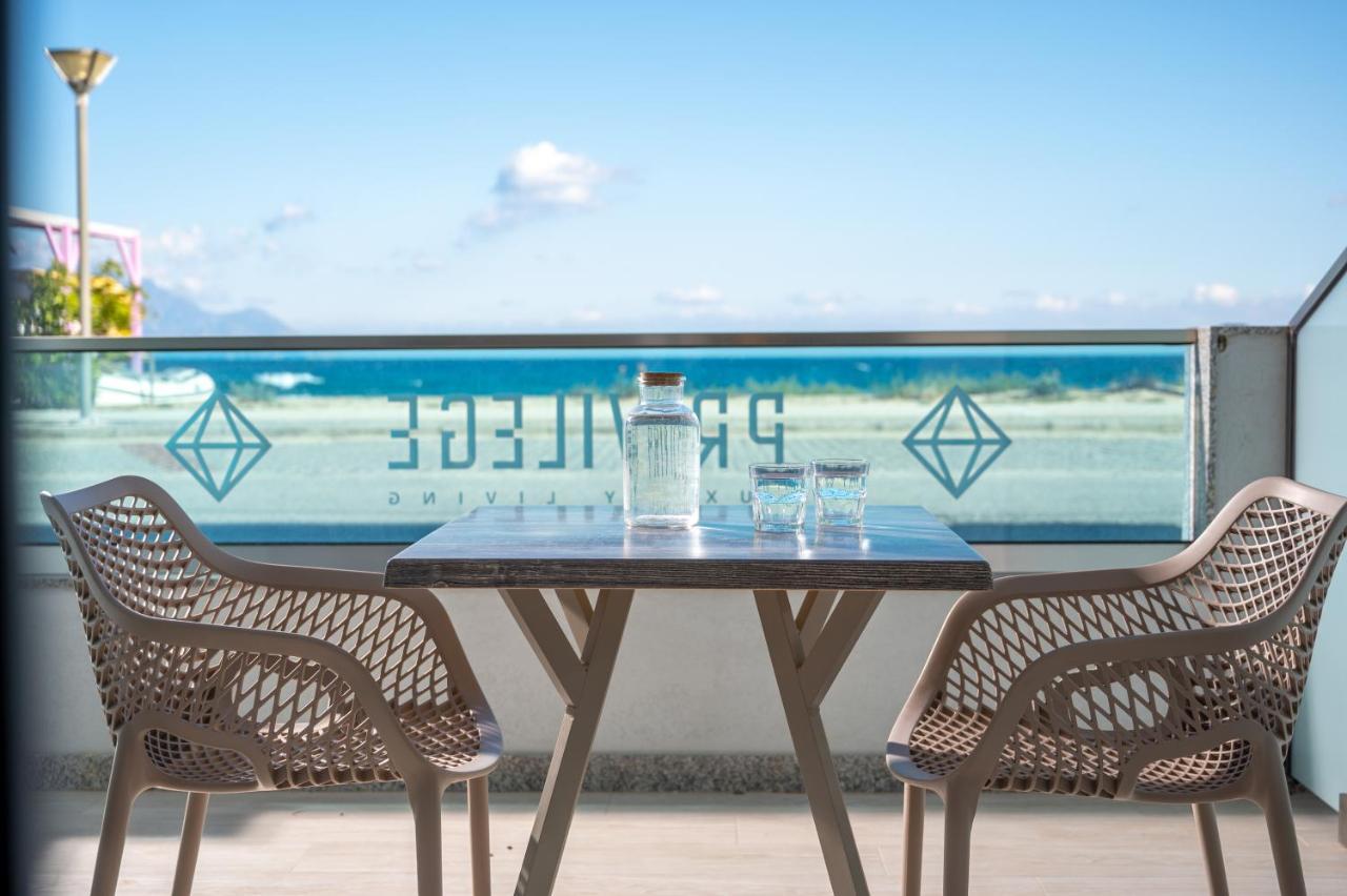 Privilege Luxury Living Sarti Dış mekan fotoğraf